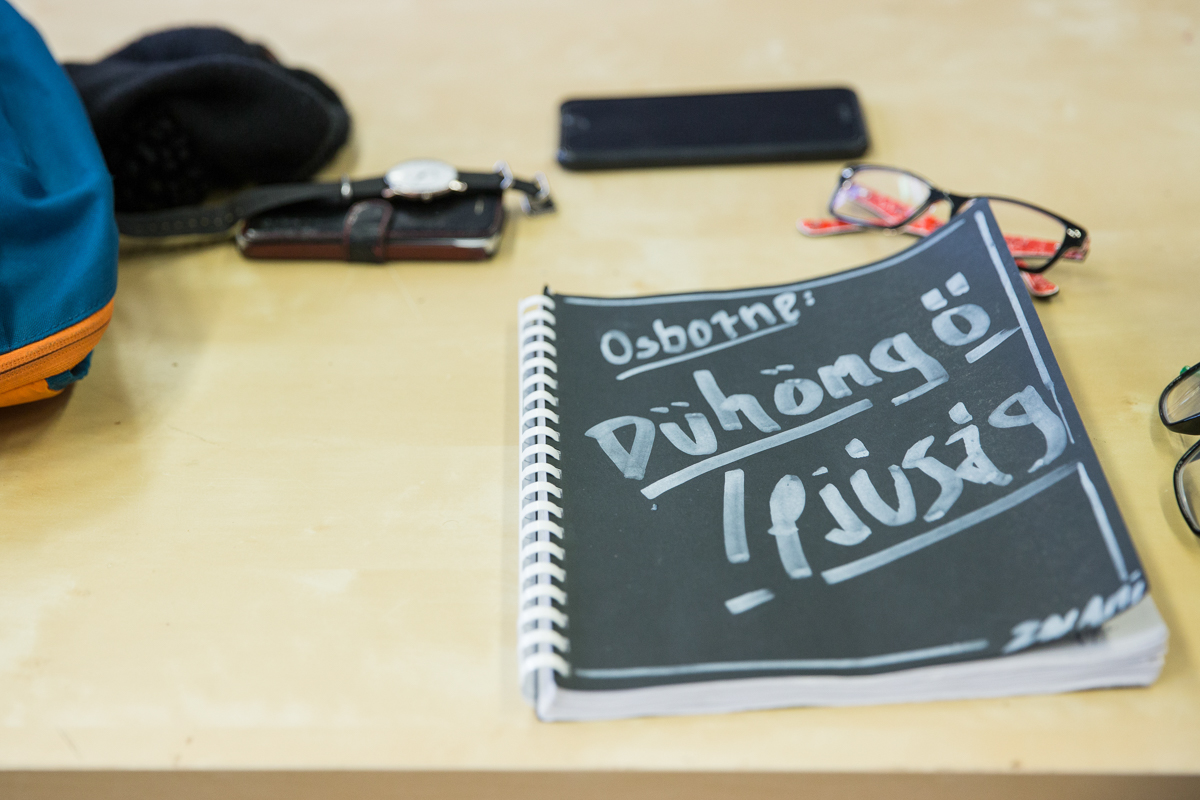 dühöngő ifjúság1