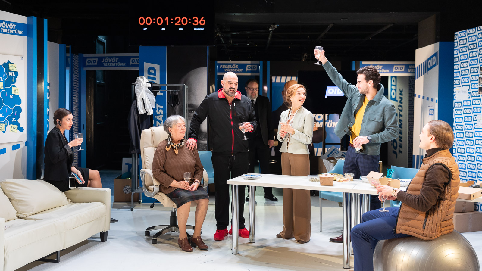 417492132 802040445287732 7803166876197915594 n