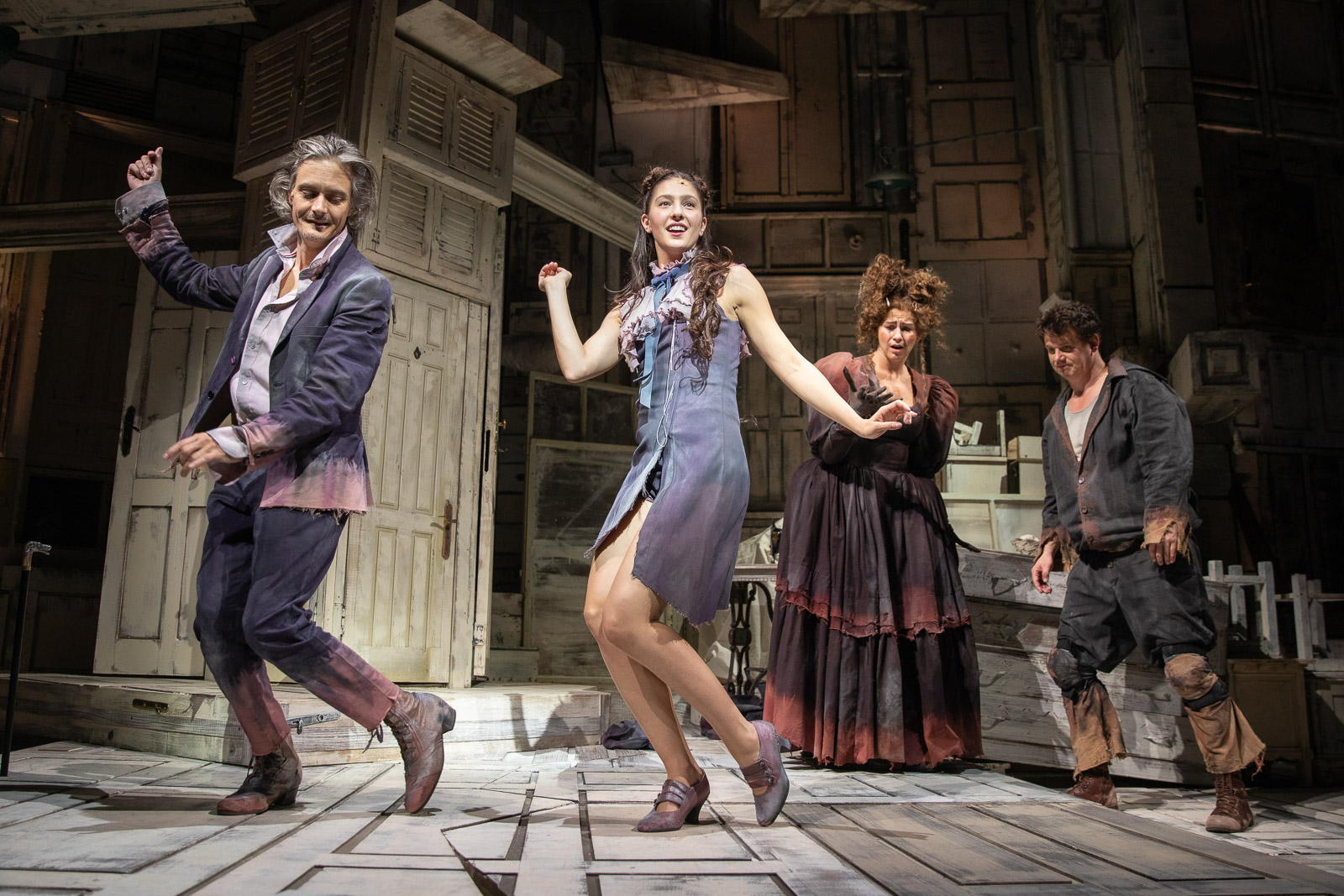 460949881 921365780036856 7695451563513012076 n