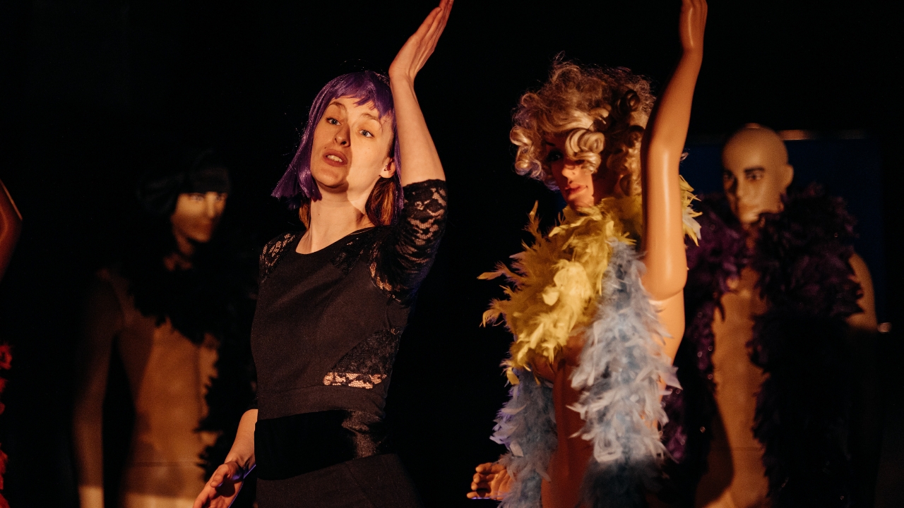 Veszélyes kanyar Fotó Bartalis Előd